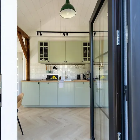 Projekt Stajnia - Nadmorski Ośrodek Jazdy Konnej - *